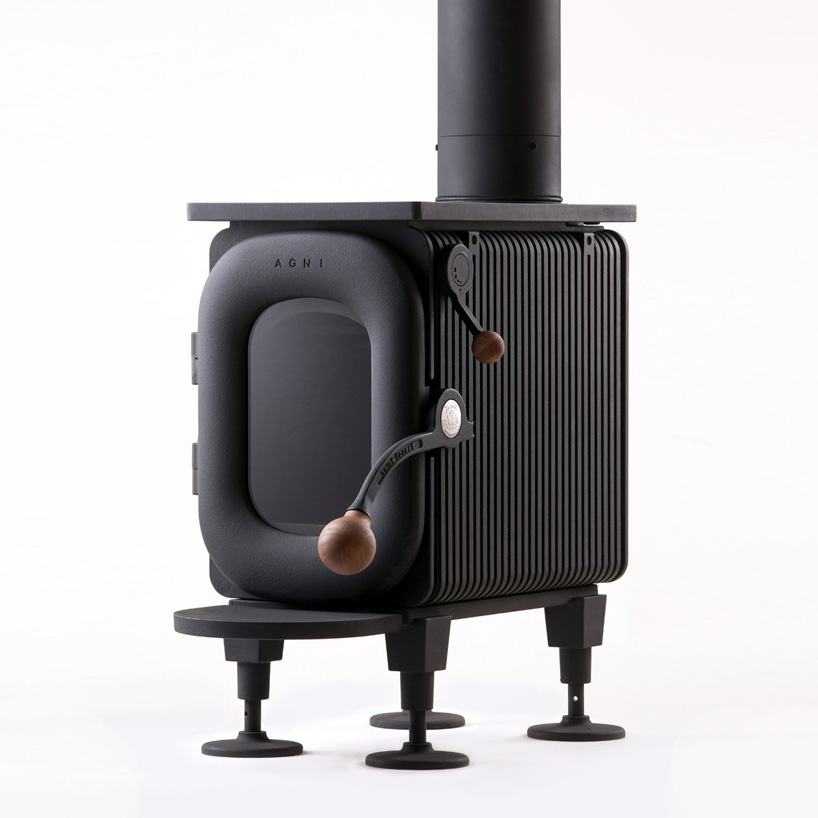 okamoto agni hutte wood stove designboom 001