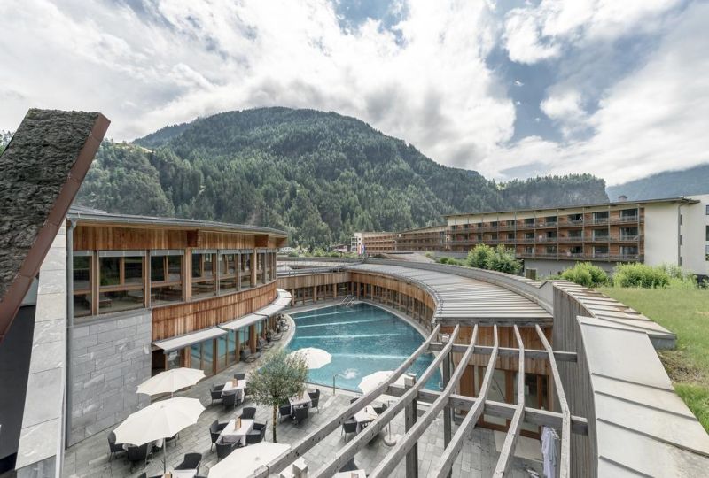 hotel aqua dome 3