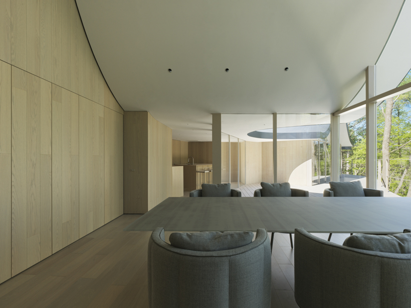hand in hand house 3