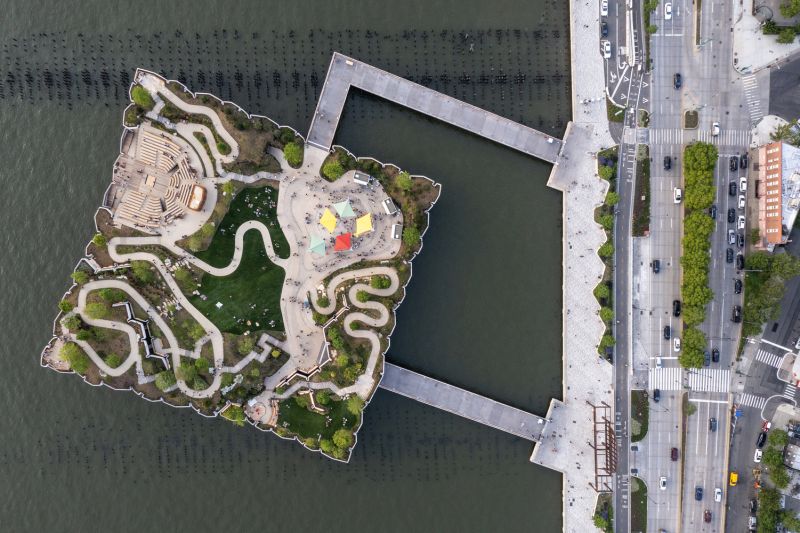 little island 8